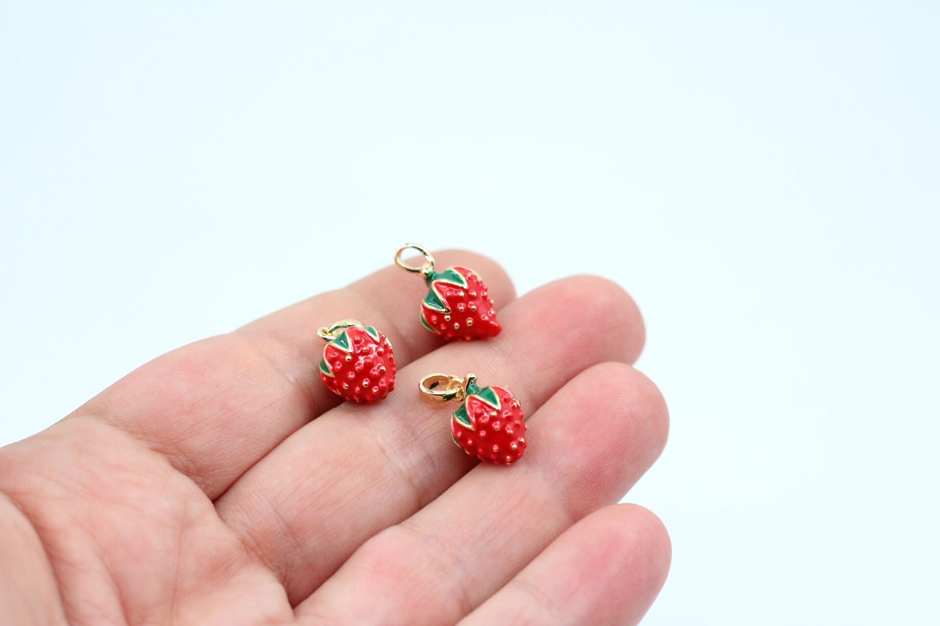 Altın Kaplama İthal Kırmızı Çilek Kolye Ucu