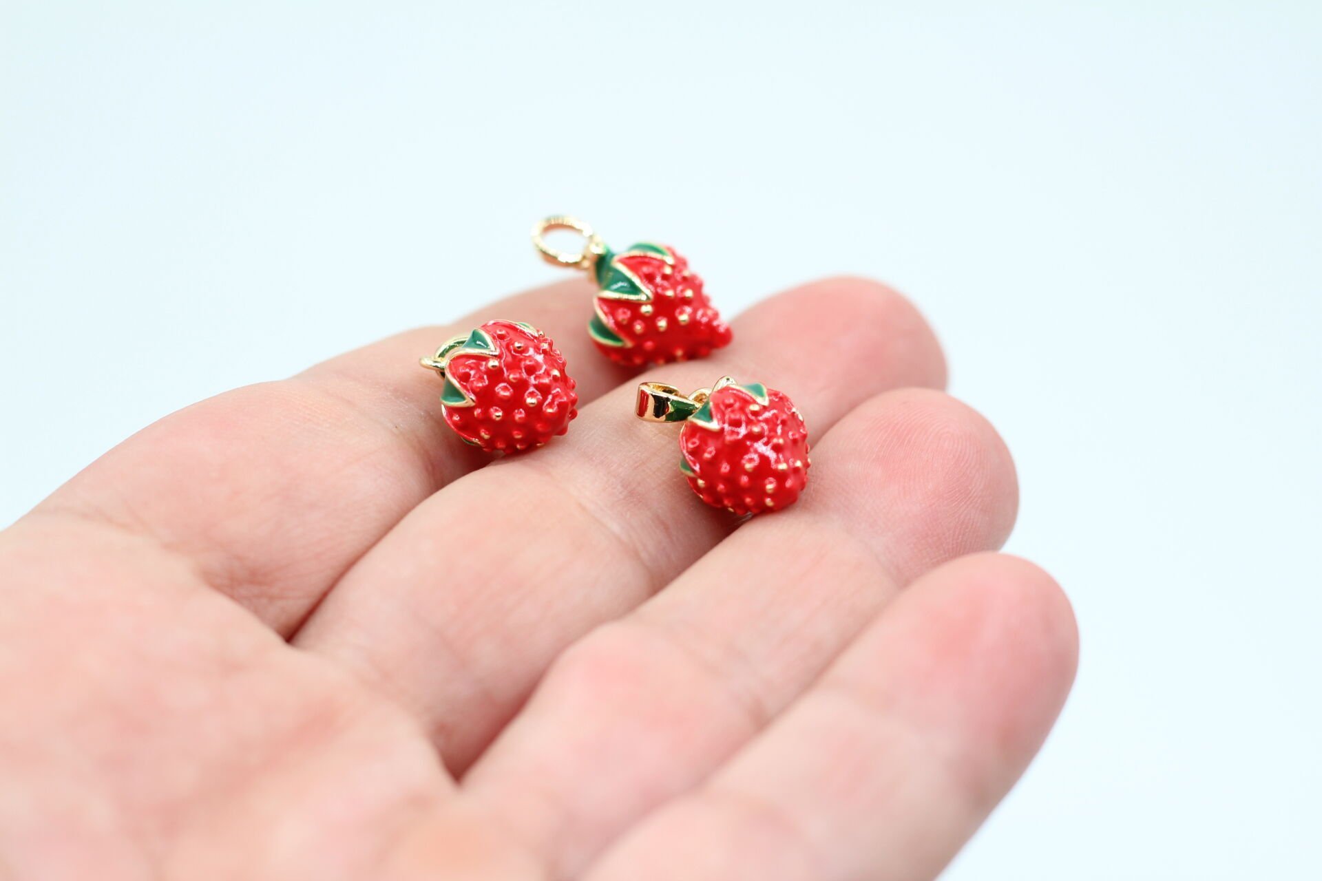 Altın Kaplama İthal Kırmızı Çilek Kolye Ucu