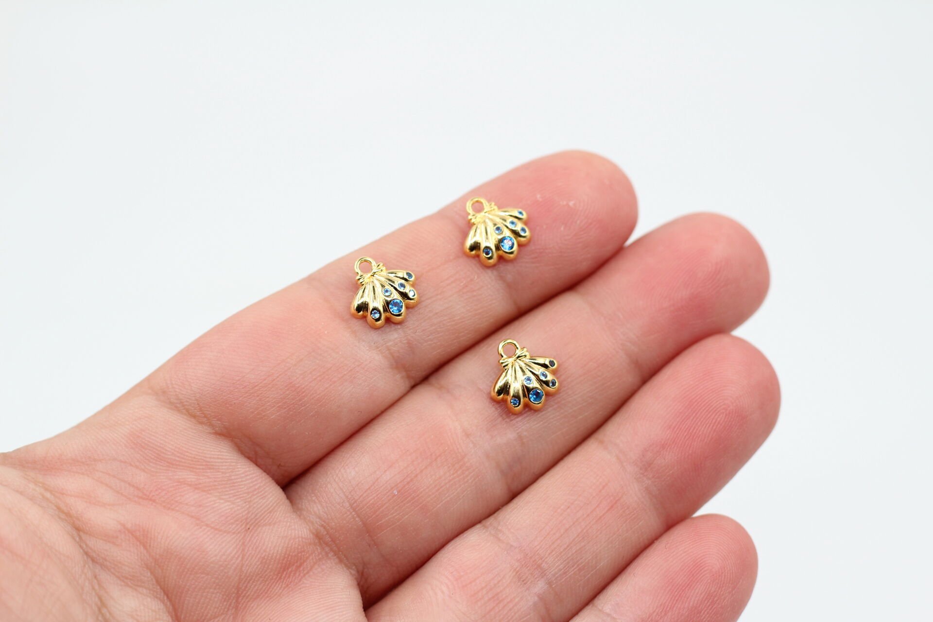 Altın Kaplama Mavi Zirkonlu Deniz Kabuğu