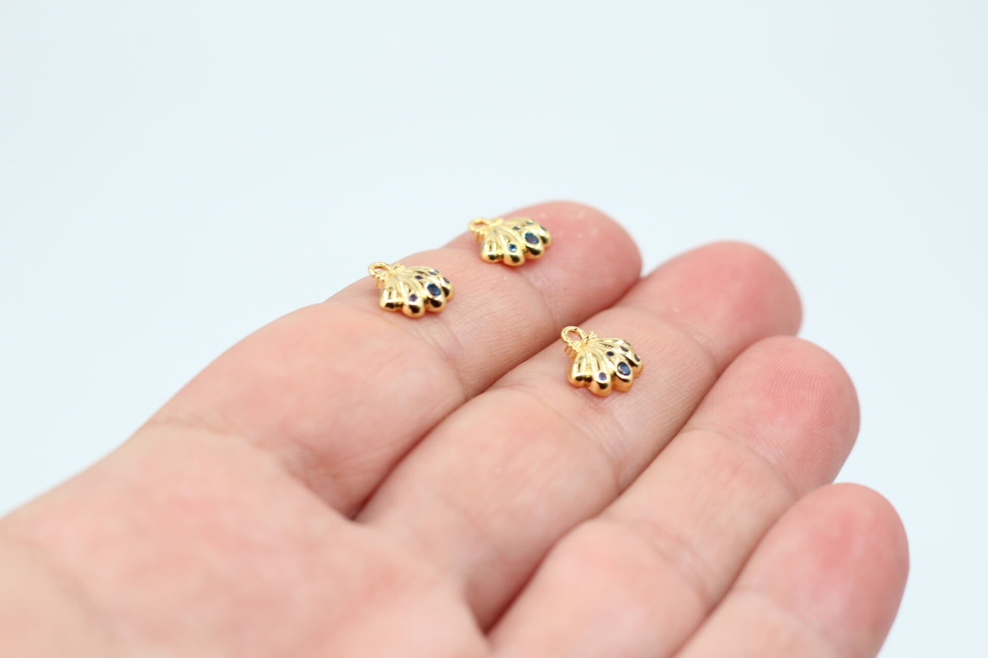 Altın Kaplama Mavi Zirkonlu Deniz Kabuğu