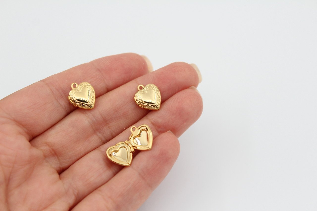 Altın Kap. Desenli Açılır Kapaklı Mini Kalp