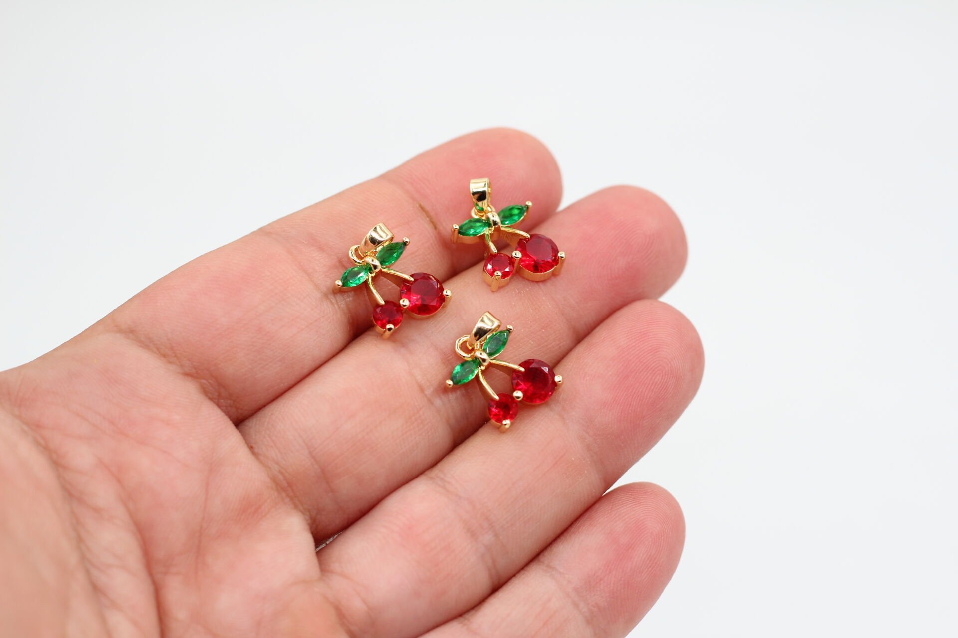 Altın Kaplama İthal Zirkonlu Kiraz Kolye Ucu