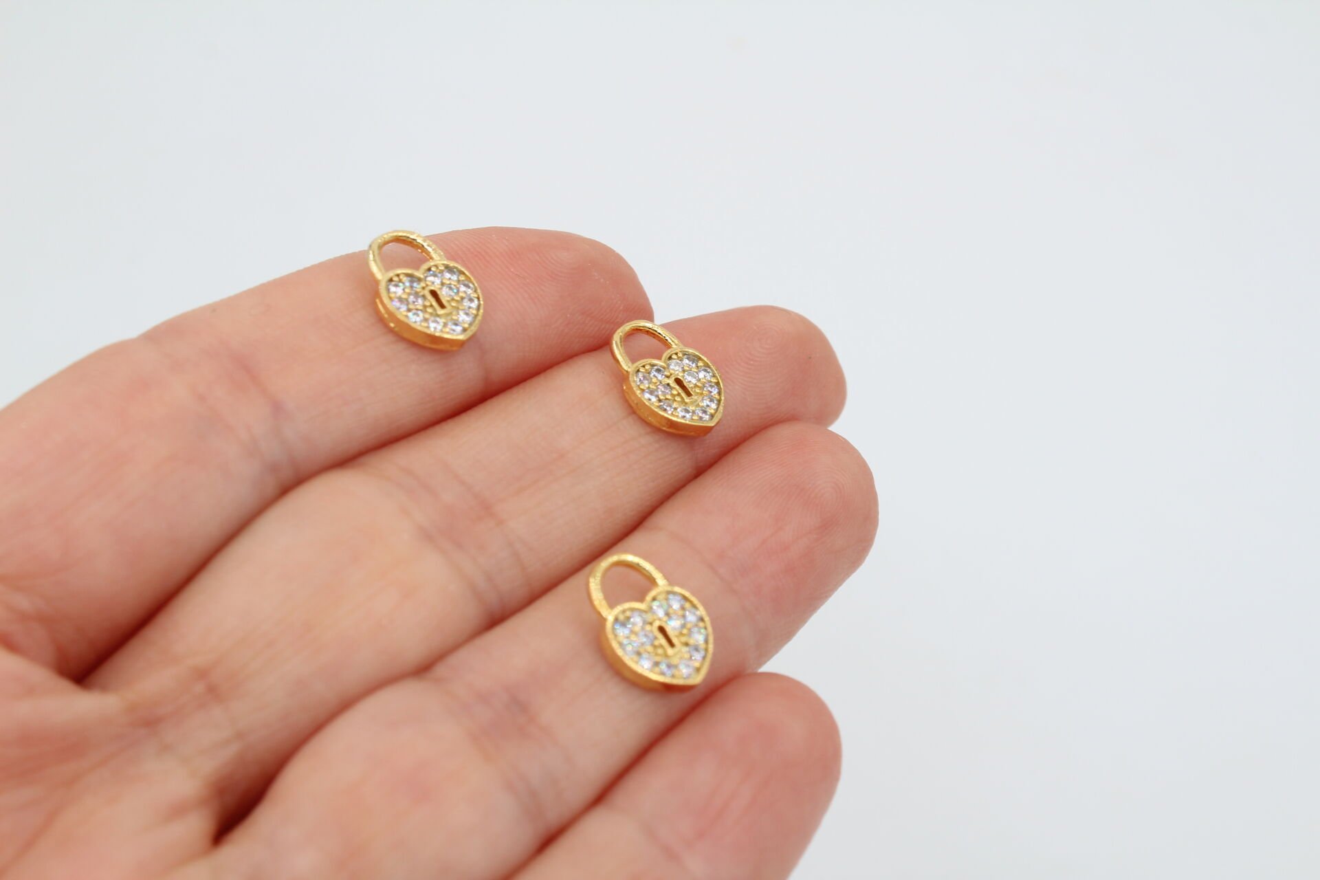 Altın Kaplama Zirkon Taşlı Küçük Kilitli Kalp