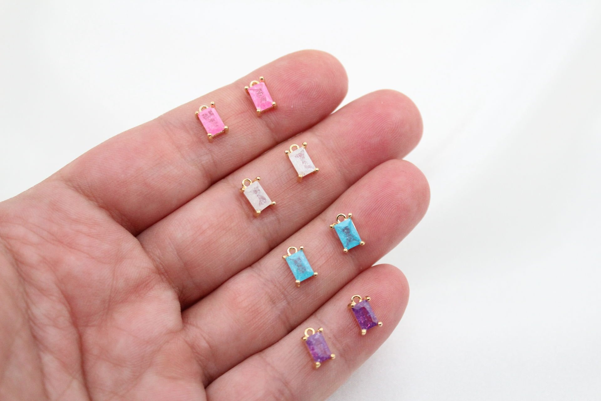 Altın Kaplama Simli Zirkonlu Baget Kolye Ucu