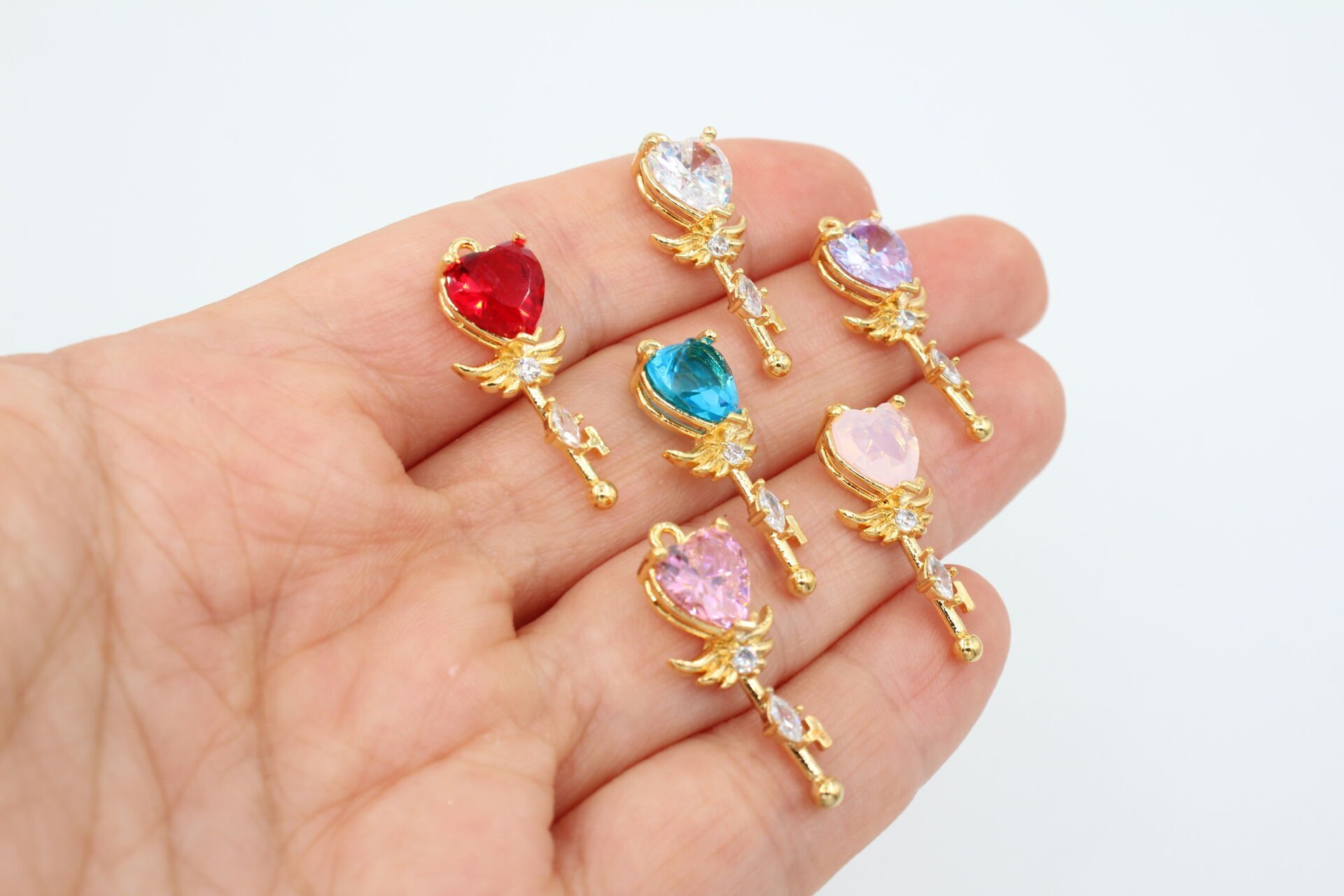 Altın Kaplama Zirkon Taşlı Kalp Anahtar