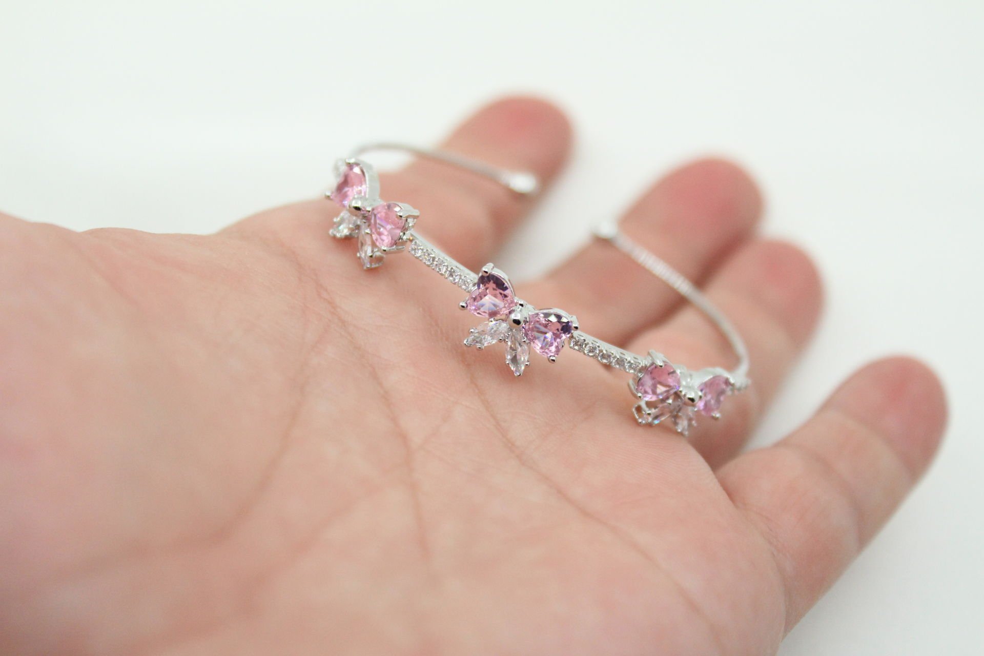 Rodyum Kaplama Pembe Fiyonk Bileklik