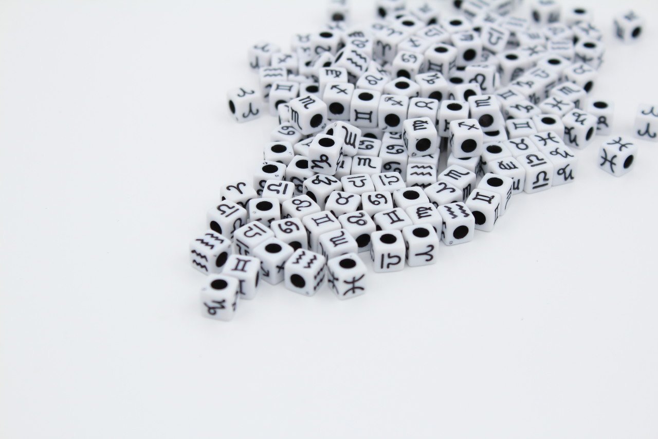 Beyaz Siyah Burç 50gr