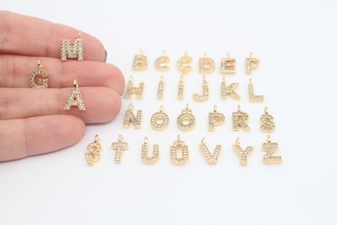 Altın Kap Zirkon Harf