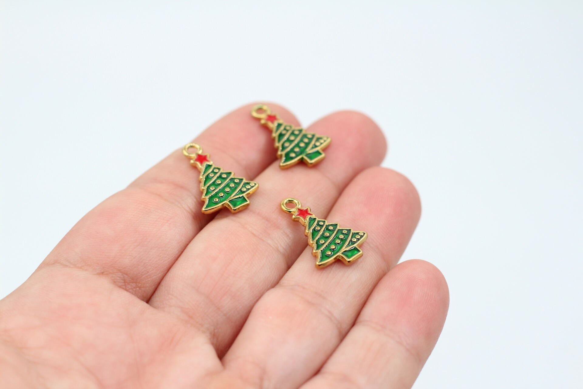 Çelik Yılbaşı Ağaç