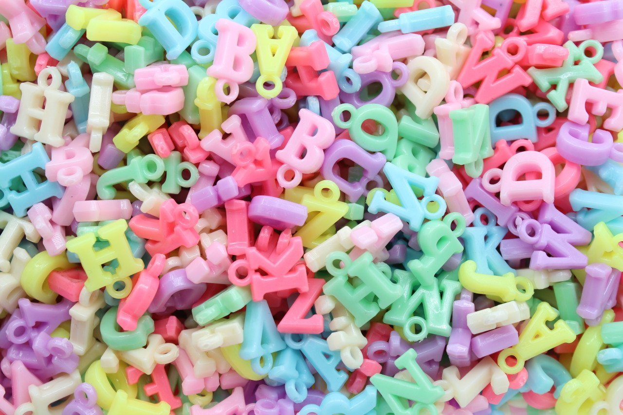 Renkli Harf Boncuk