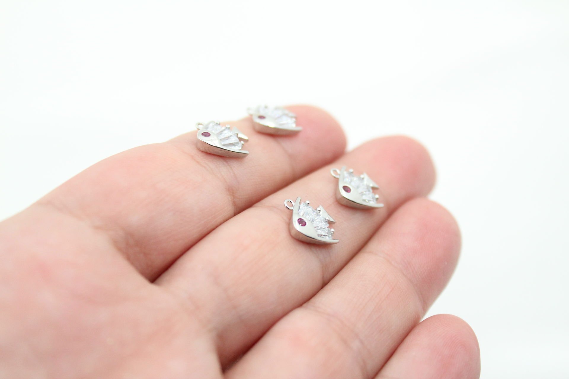 Rodyum Kaplama Baget Taşlı Balık