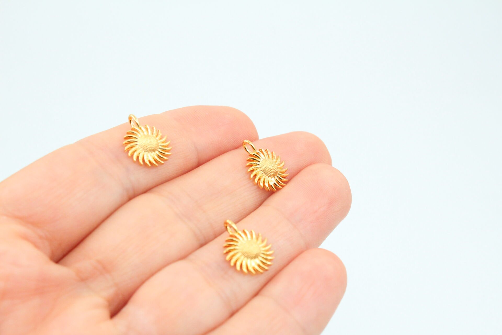 Altın Kaplama Mini Döküm Güneş