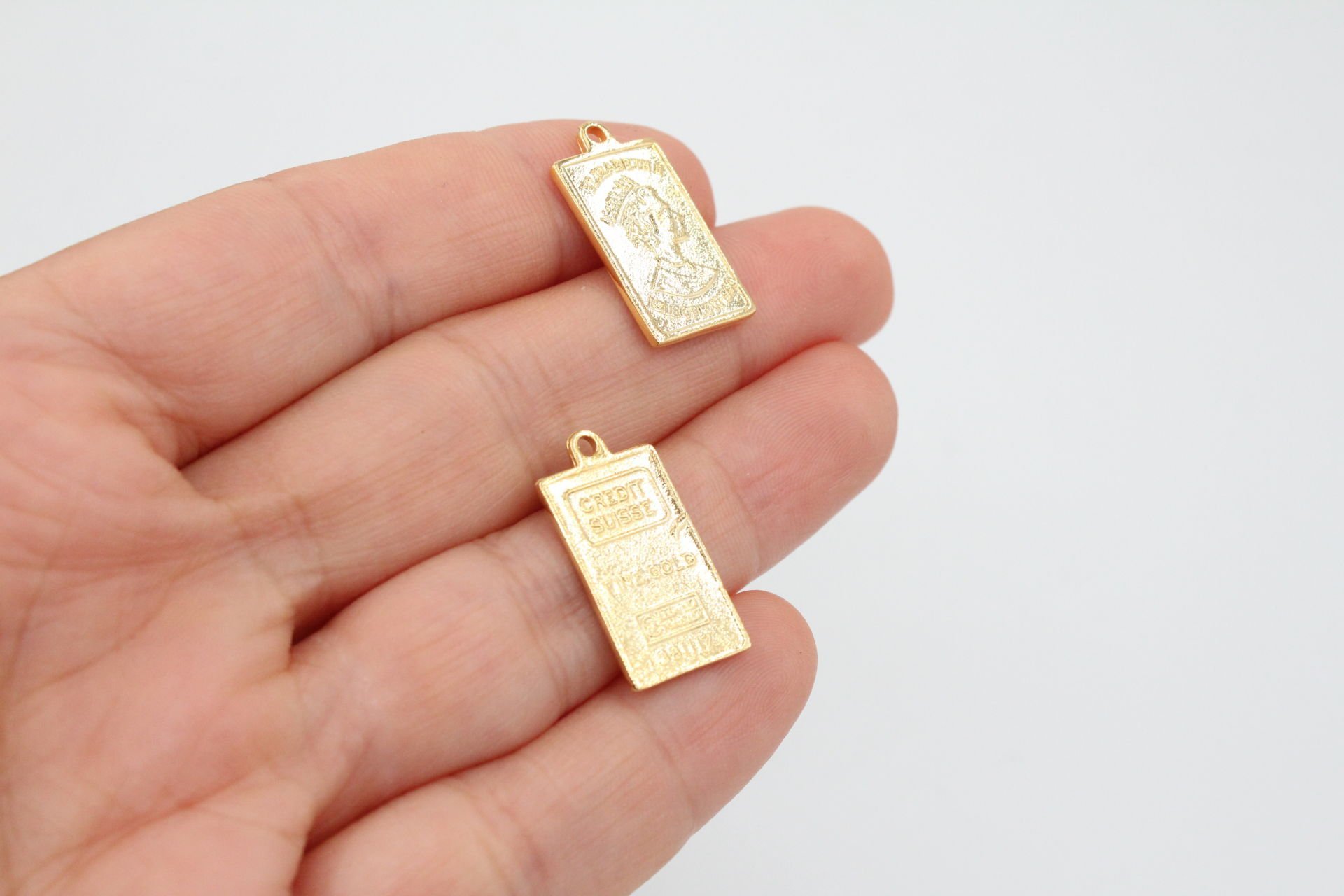 Altın Kaplama Elizabeth Kolye Ucu