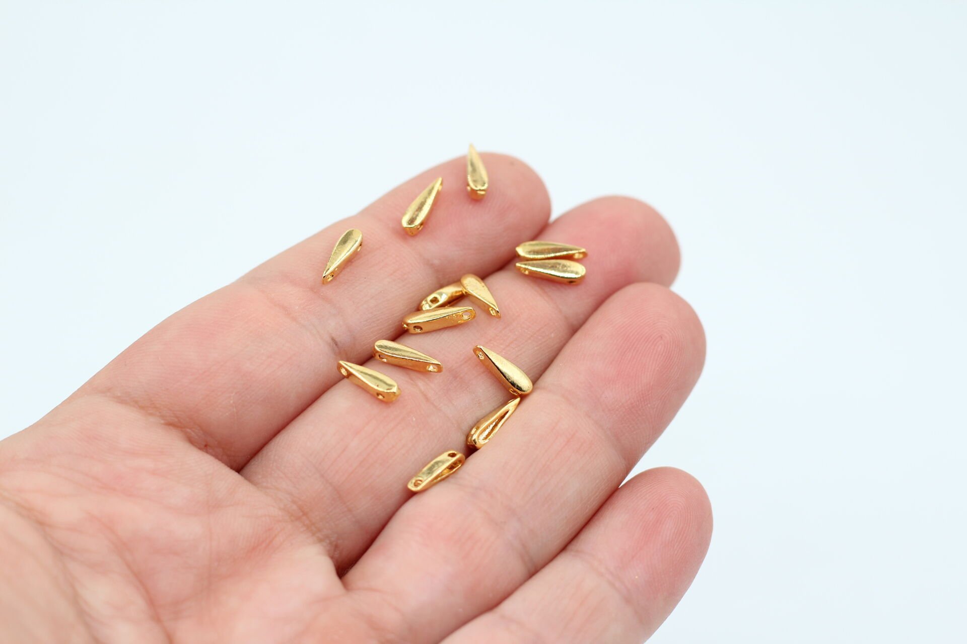 Altın Kaplama Çift Delikli Sallantı Ara Aparat 5gr