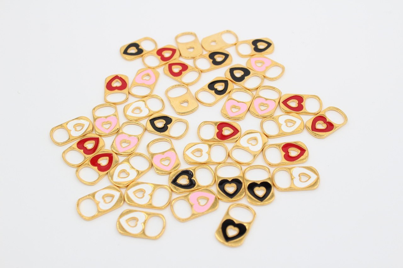 Altın Kap. Kalpli Kutu Kapağı