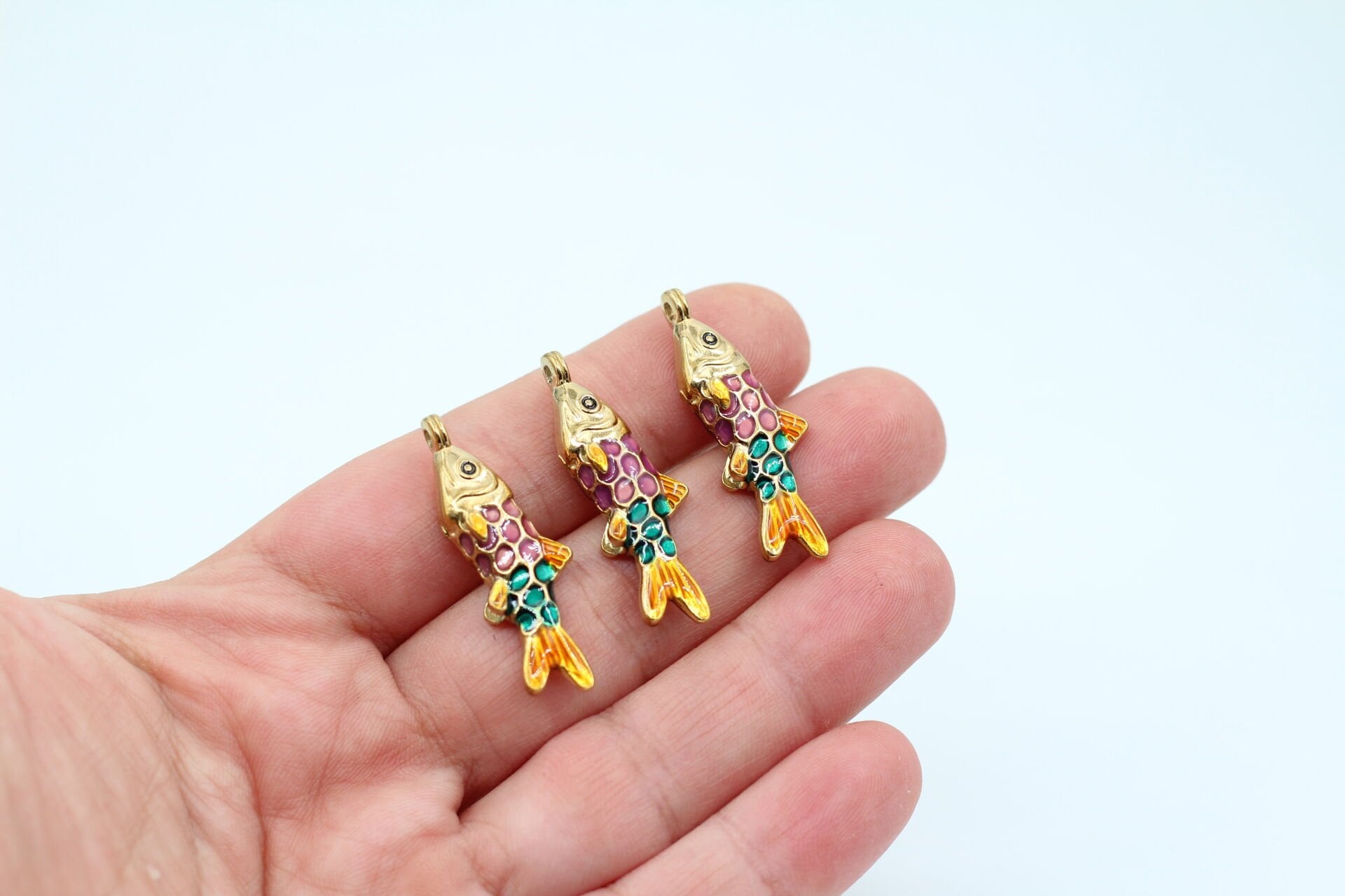 Çelik Renkli Balık Kolye Ucu