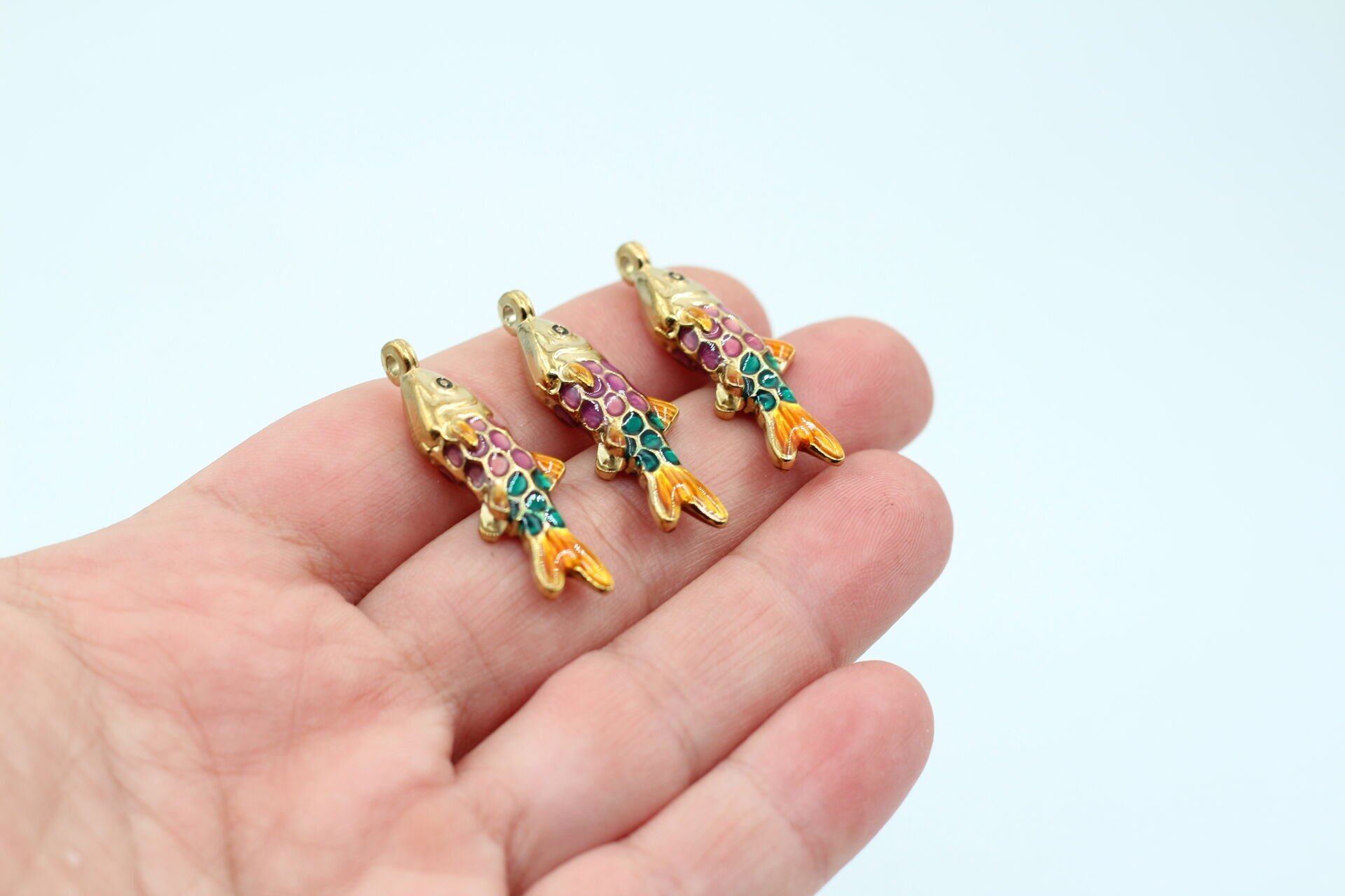 Çelik Renkli Balık Kolye Ucu