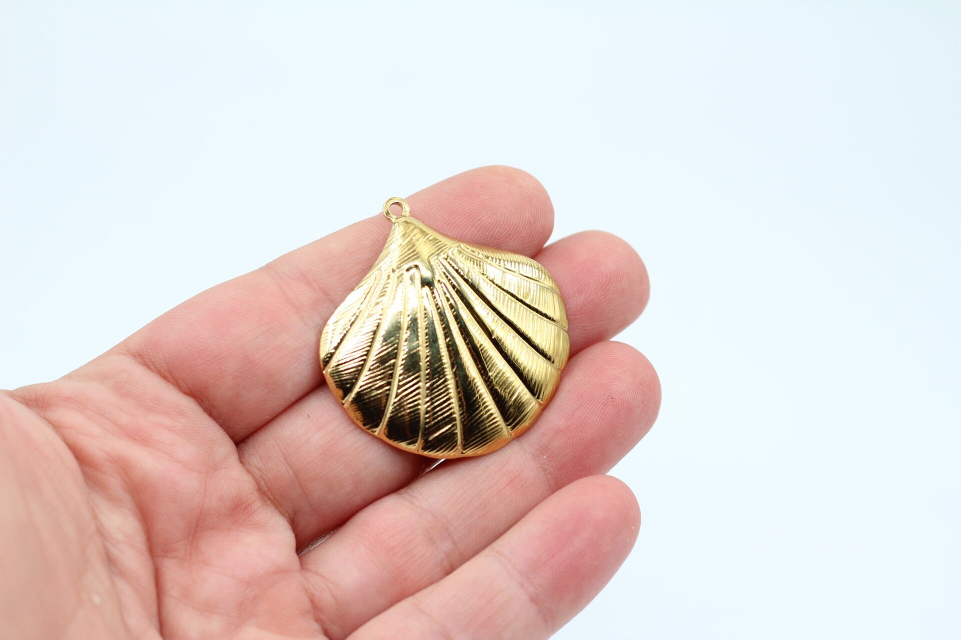 Çelik Büyük İstiridye Kolye Ucu