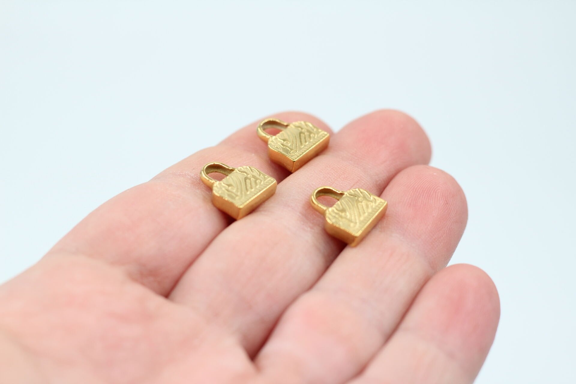 Çelik Çanta Kolye Ucu