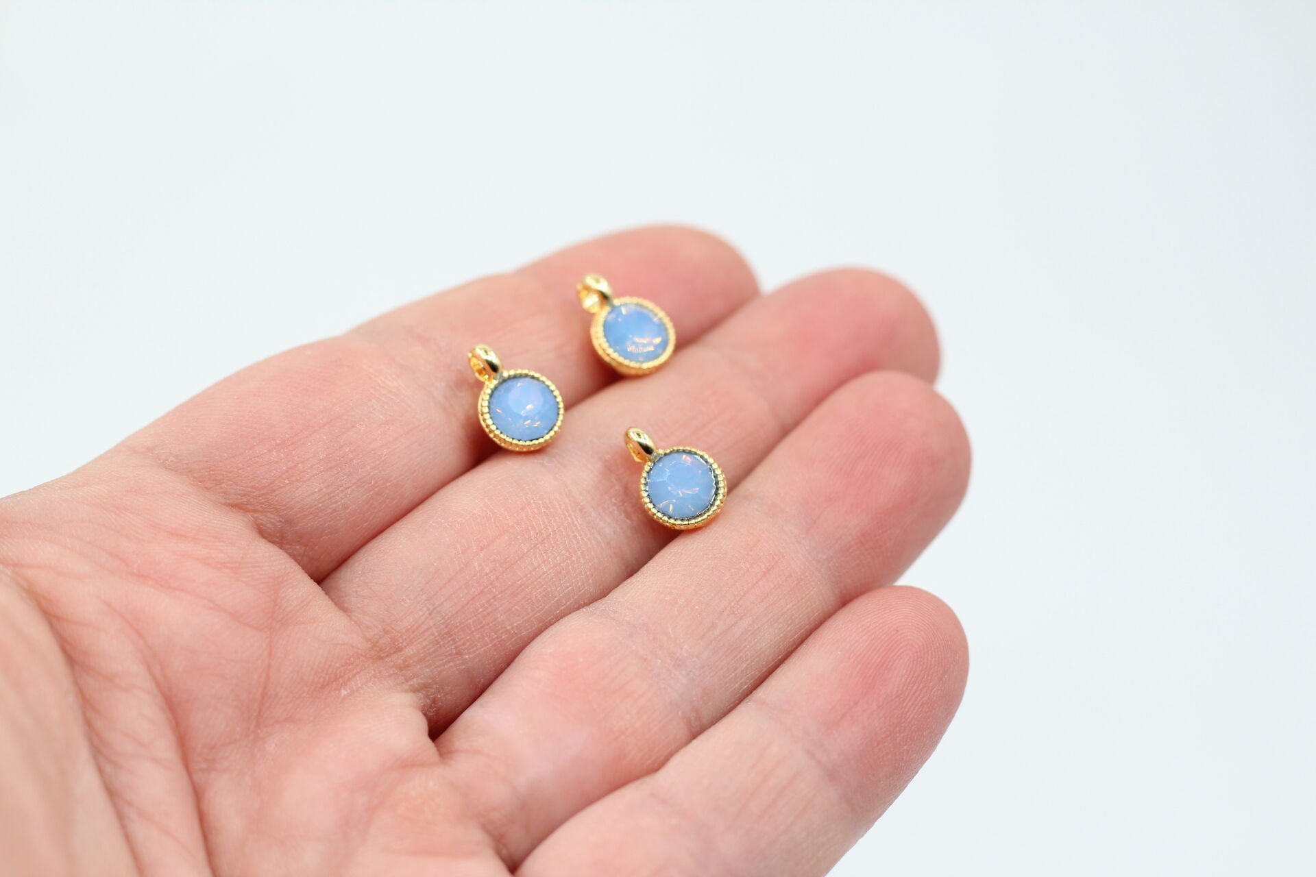 Altın Kaplama Tek Taş Sallantı Aparat Buzlu Mavi