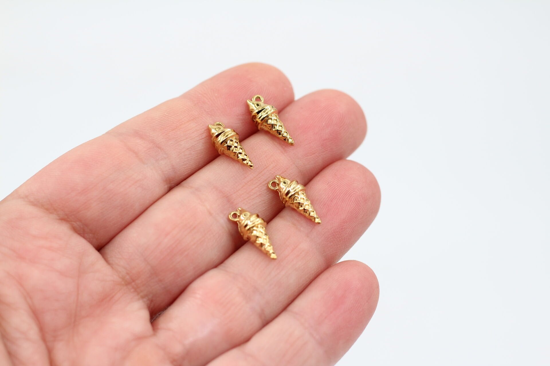 Çelik Külah Kolye Ucu