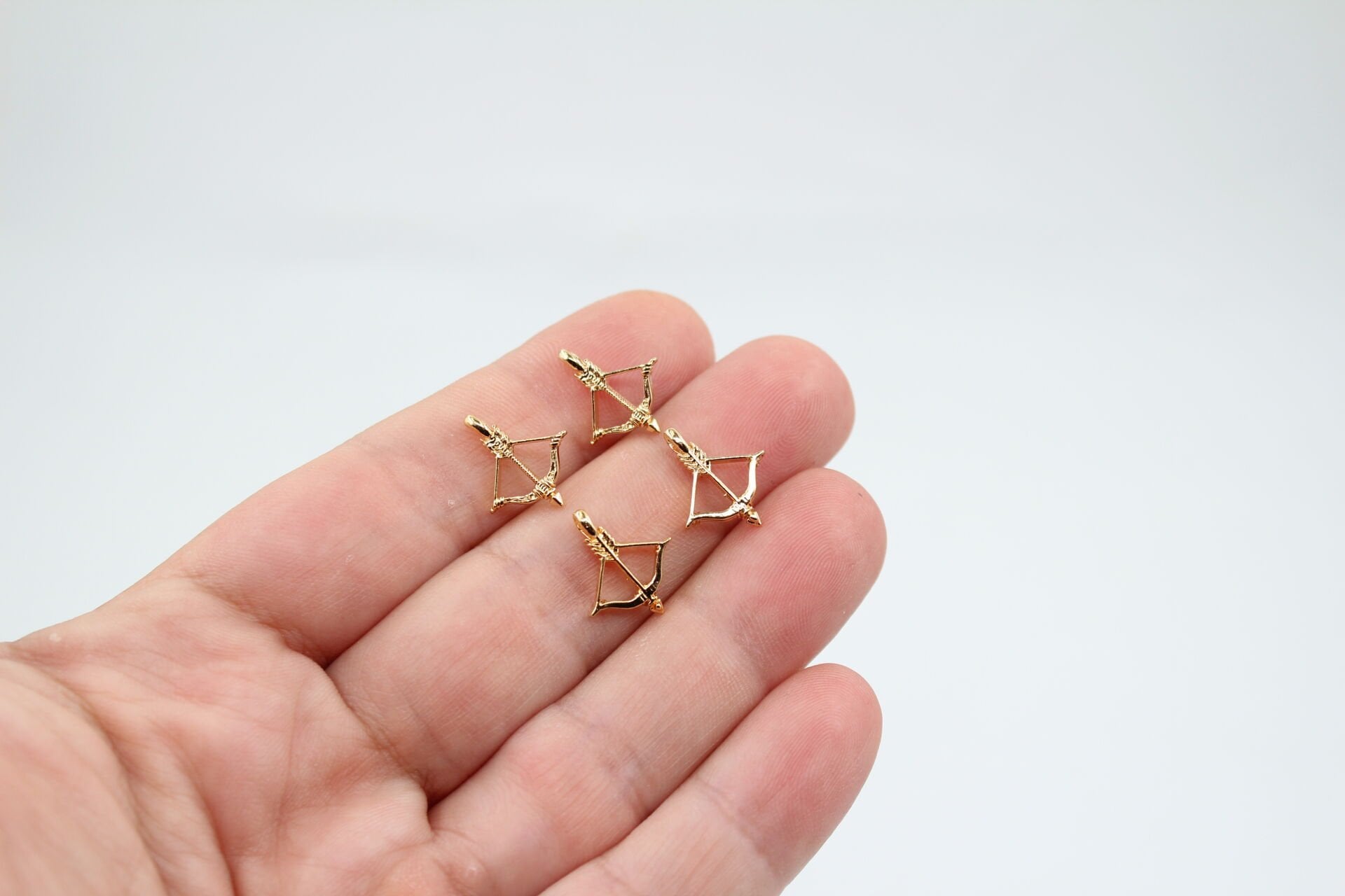 Altın Kaplama Döküm Küçük Ok Kolye Ucu