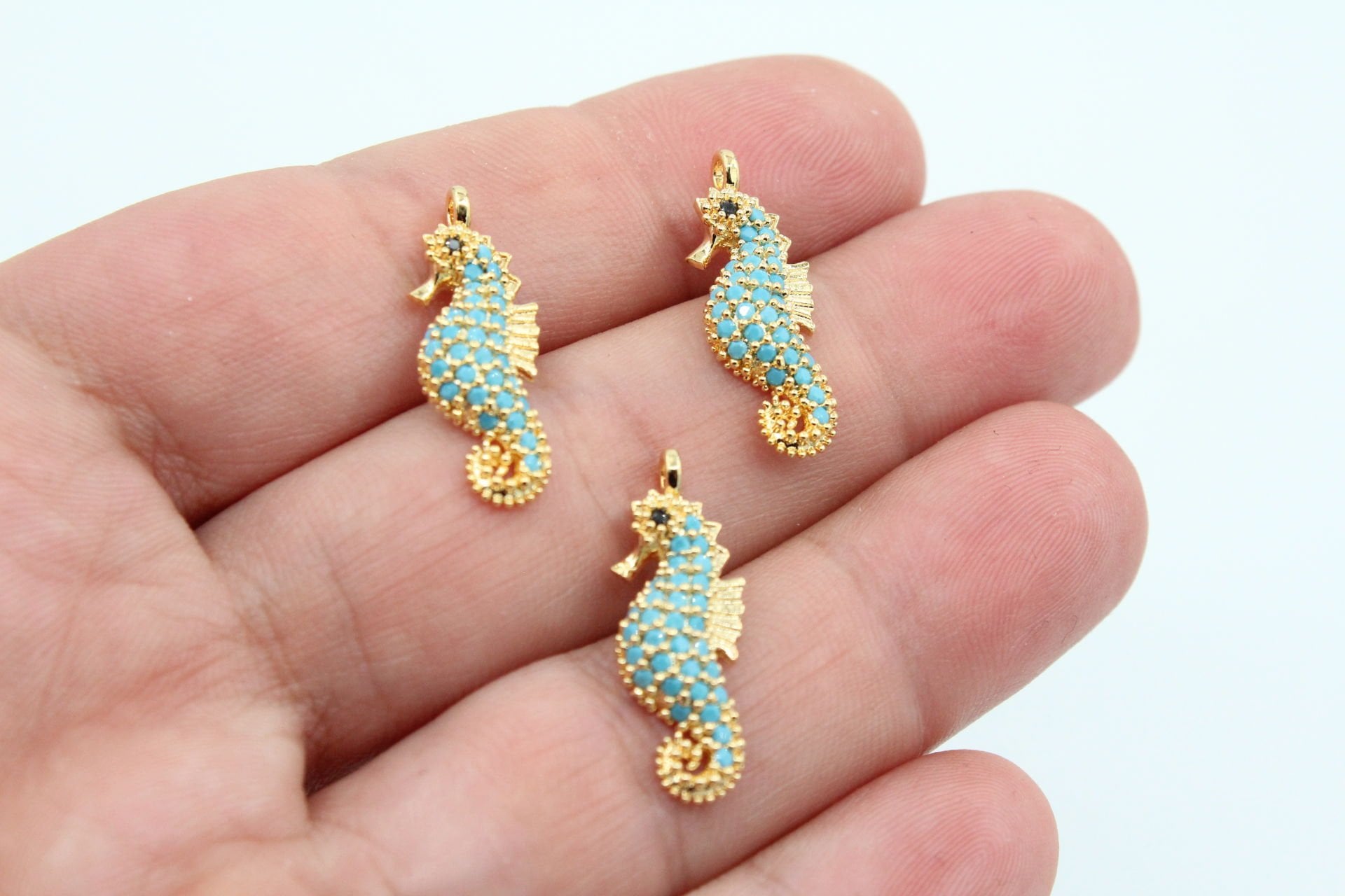 Altın Kaplama Turkuaz Taşlı Deniz Atı