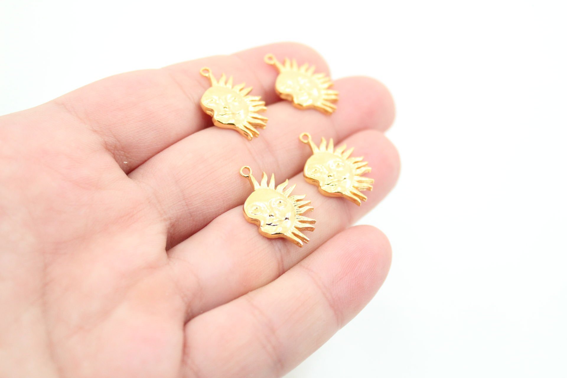 Altın Kaplama Güneş