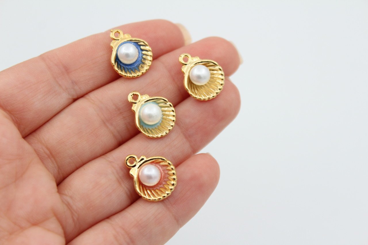 Altın Kap. İncili İstiridye