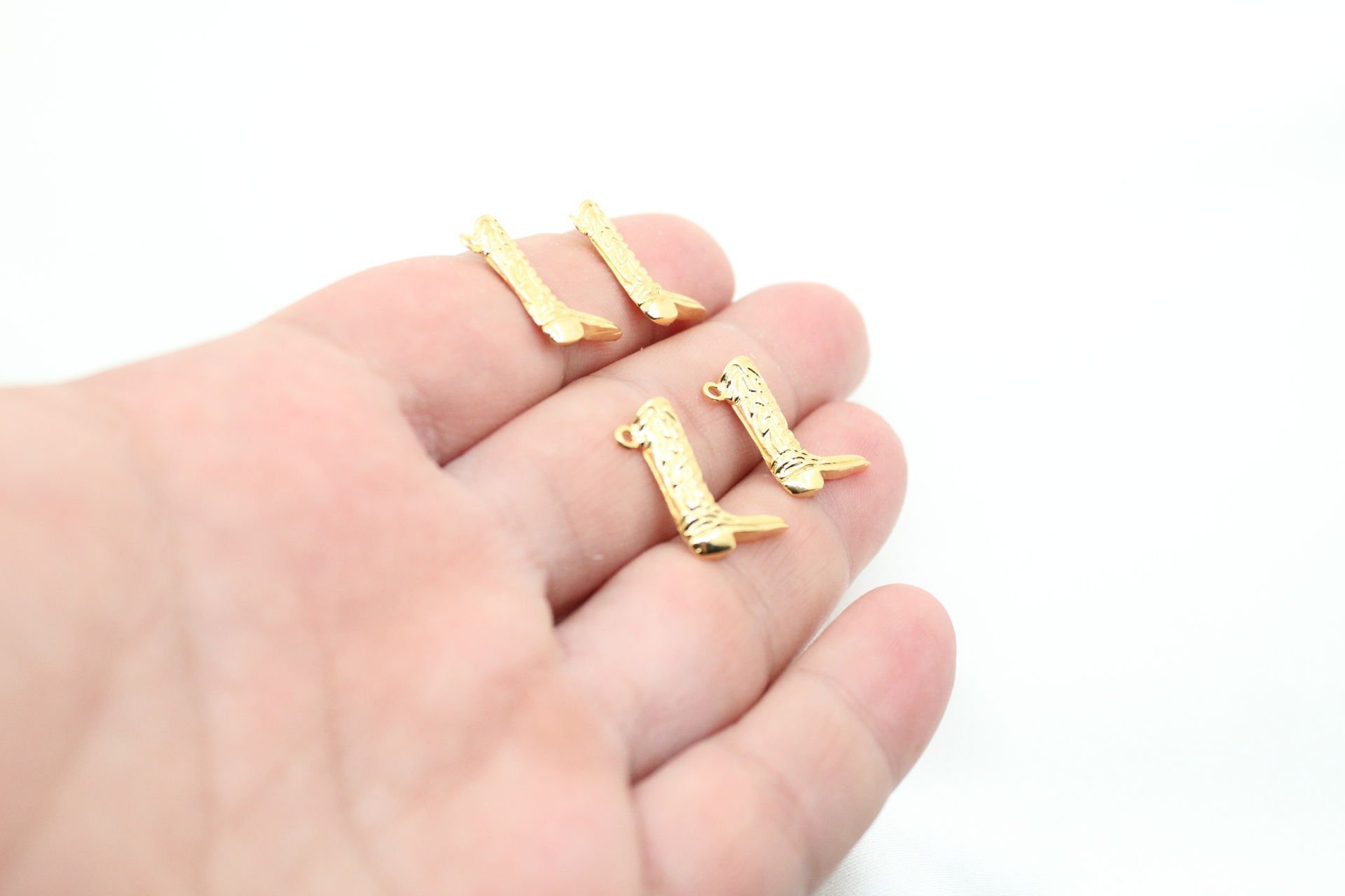 Altın Kaplama Döküm Çizme