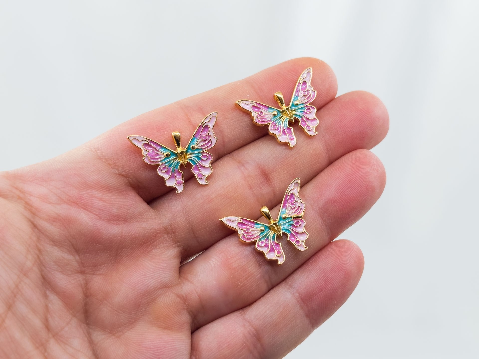 Altın Kaplama Renkli Kelebek Lila