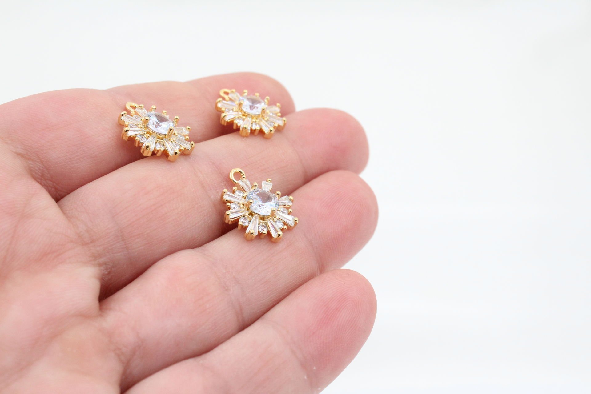 Altın Kaplama Baget Taşlı Kolye Ucu