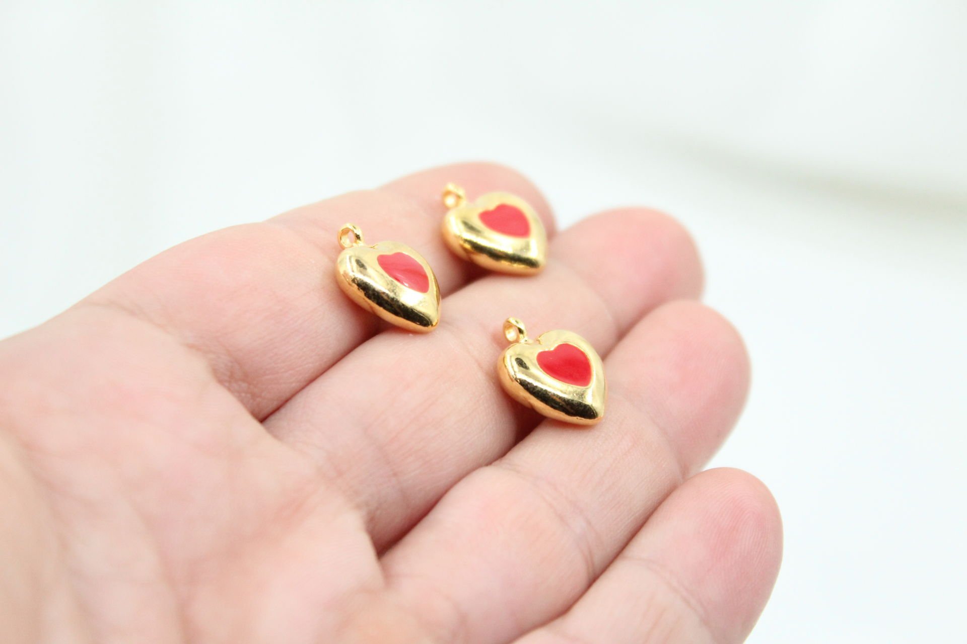 Altın Kaplama İçi Mineli Kırmızı Kalp