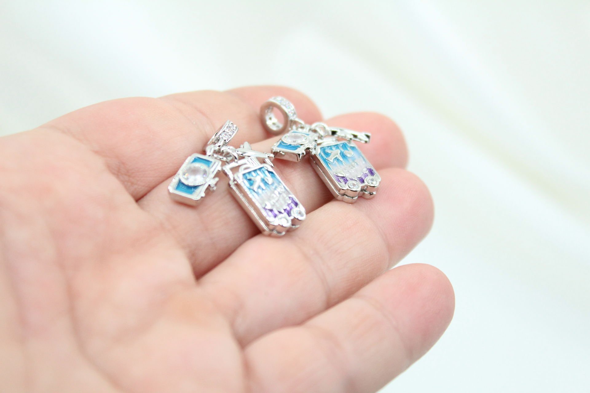 İthal Üçlü Bavul-Uçak-Fotoğraf Makinesi Kolye Ucu Rodyum