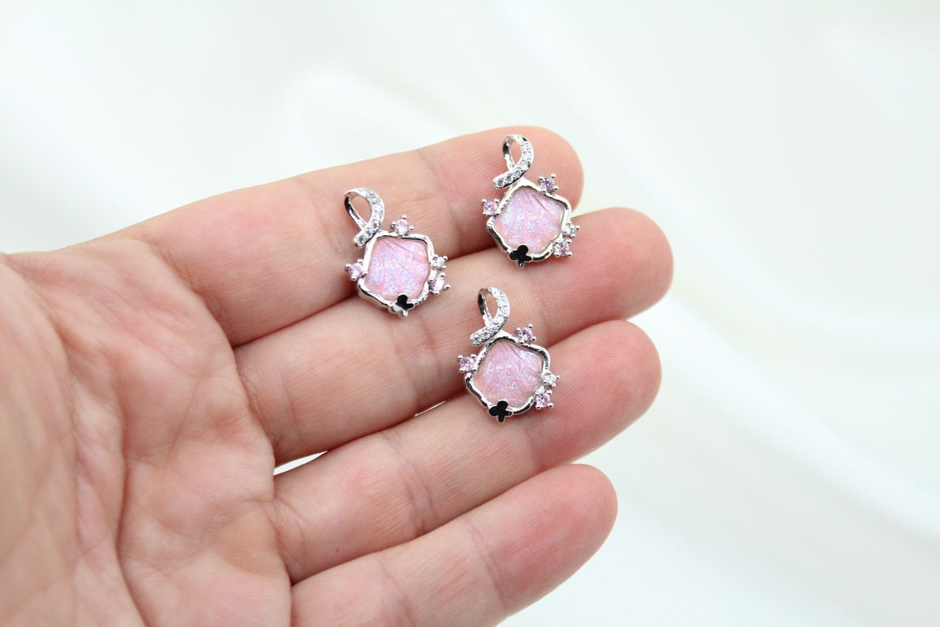 İthal Pembe Simli İstiridye Kolye Ucu Rodyum